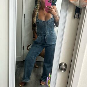 Lulus Fresh Perfection Light Wash Bustier Sleeveless DenimJumpsuit